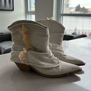 Bershka size 40 denim boot